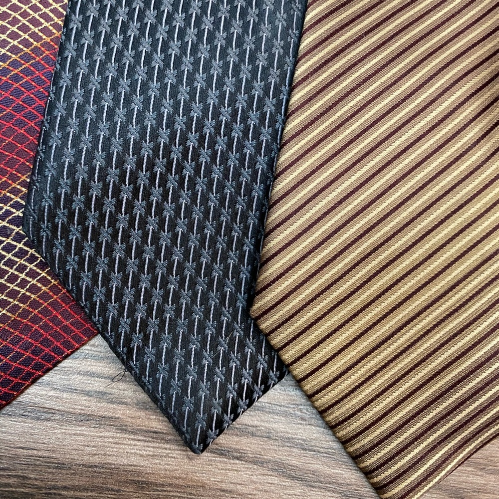 Lot of 8 Kenneth Cole Silk Ties Neckties - Picture 4 of 6